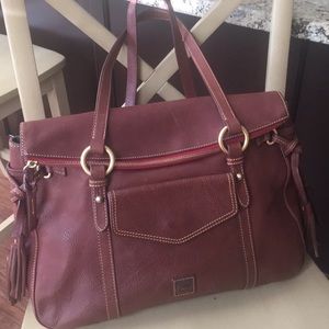 Dooney & Bourke SMITH Chestnut brown bag